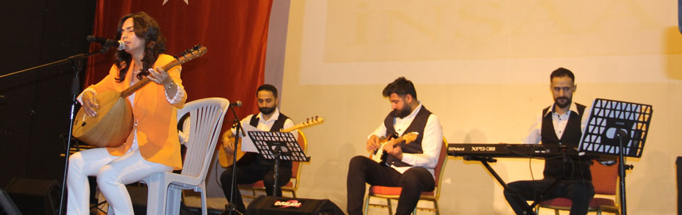 Asil Deniz Yıldız'dan Muhteşem Konser