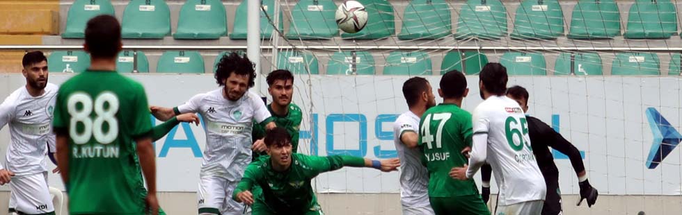 Akhisarspor, kara bulutları dağıtamadı 0-0