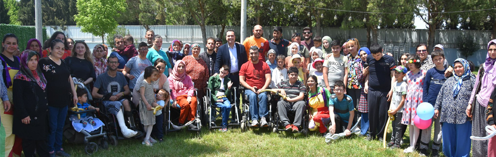 Akhisar Belediyesi’nden engelliler haftası etkinliği