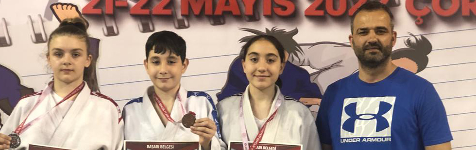 A.T.B. Altı Eylül Ortaokulu, Türkiye Judo Şampiyonasından madalyayla döndü