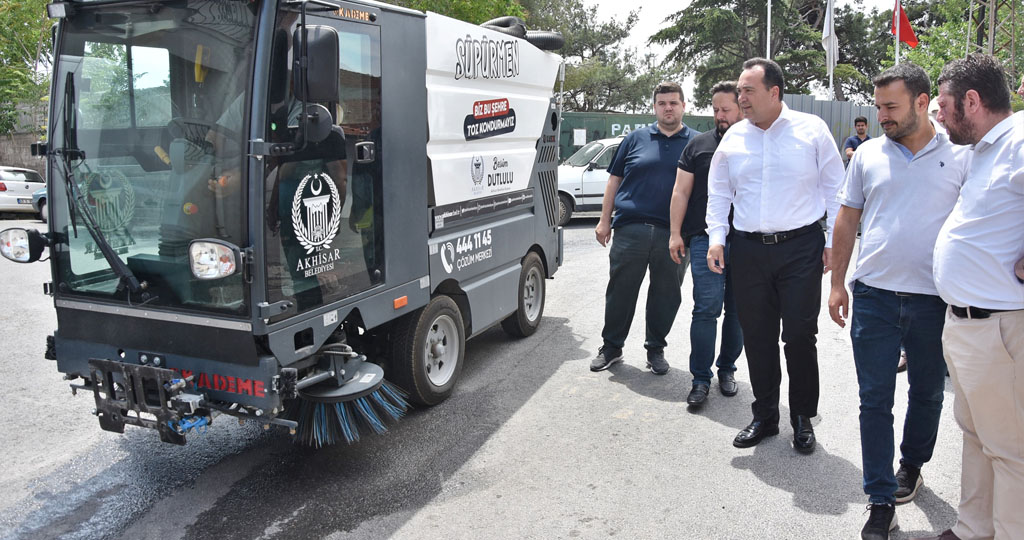 Akhisar Belediyesi araç filosunu güçlendiriyor