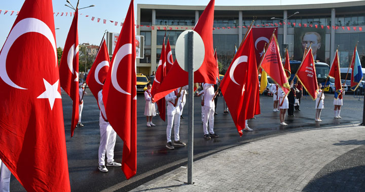 30 Ağustos Zafer Bayramının 100. yılı coşkuyla kutlandı