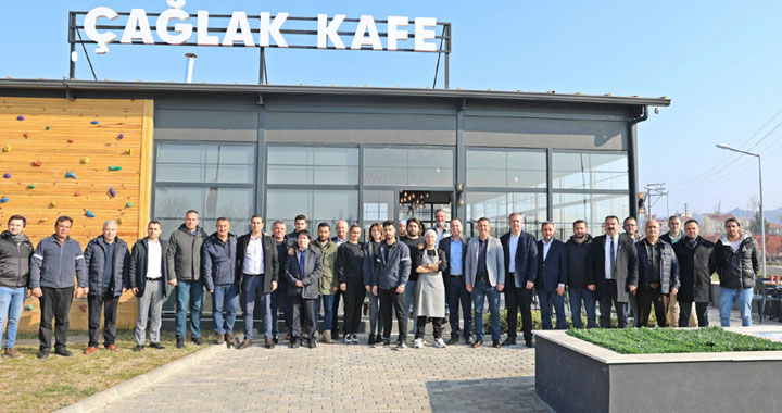 Akhisar Belediyesi Çağlak Kafe hizmete başladı