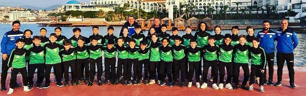 Akhisar Belediyespor 11 ve 12 yaş futbol takımları turnuvaya katıldı