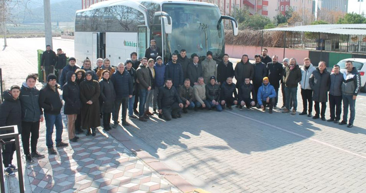 Akhisar’dan 2 seyyar mutfak ve 1 teknik ekip yola çıktı