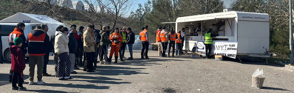 Ramiz Köfte ve Ziyafet Kuzu Çevirme deprem bölgesinde