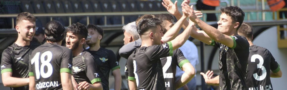 Akhisarspor 3 puanı 3 golle aldı!