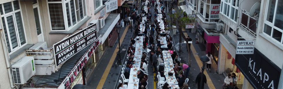 13 Sokak esnafından 7.ci geleneksel iftarı