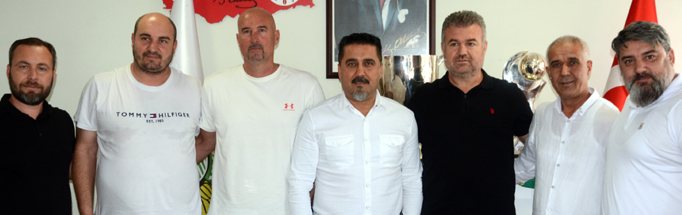 Akhisarspor’da İlker Yanar imzayı attı