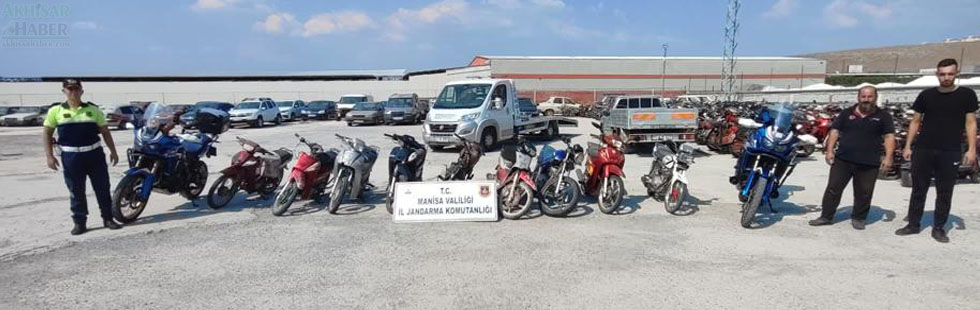 Jandarma Timi, Çalıntı 9 Motosikleti sahiplerine teslim etti