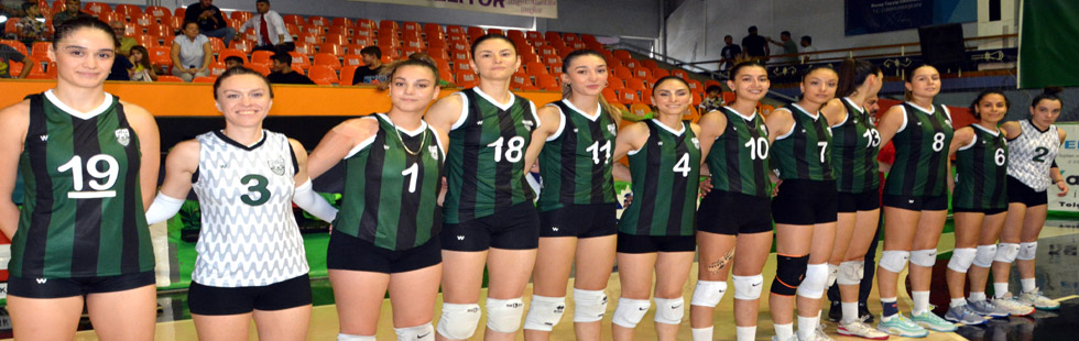 Akhisar Belediye Kadın Voleybol, lig’e galibiyetle başladı