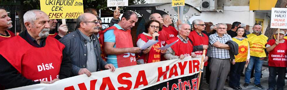 Akhisar Demokrasi Güçleri basın açıklaması yaptı