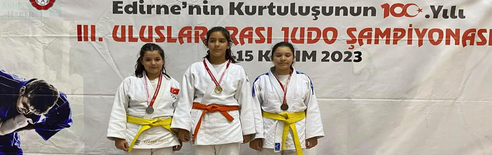 Akhisarlı Judocular, uluslararası judo turnuvasında şampiyon