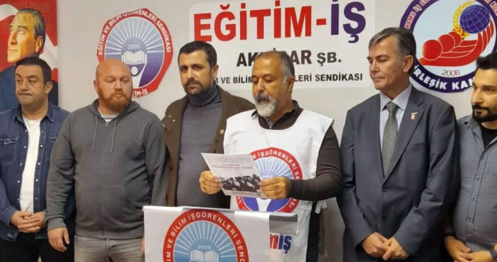 Eğitim-İş öğretmenlerin durumları ile ilgili farkındalık yaratmak için iş bıraktı