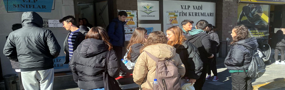 VİP VADİ’de bursluluk sınavına yoğun ilgi