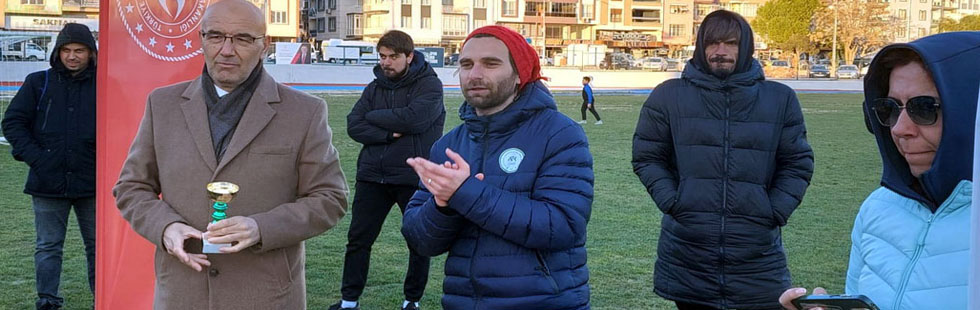 Akhisar FK birinci kuruluş yıldönümü futbol turnuvasında düzenledi