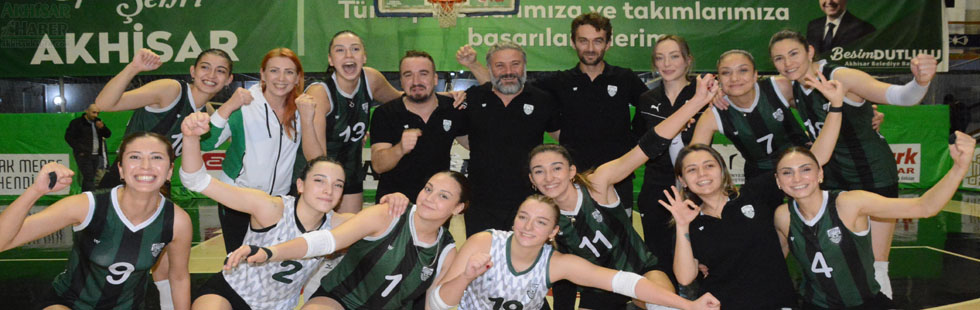 Akhisar Belediye Kadın Voleybol Takımı Eskişehir’e hareket etti