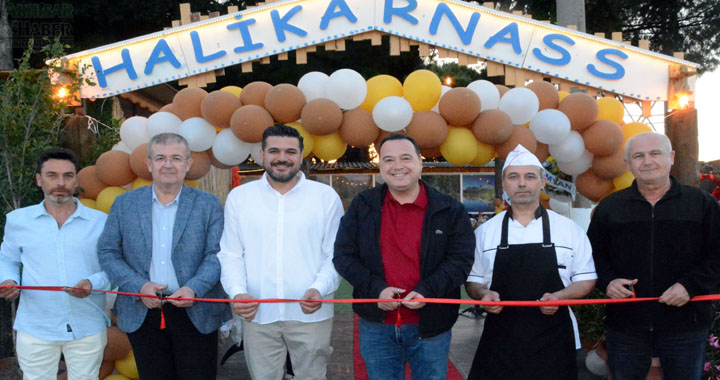 Halikarnass Restaurant Akhisarlılara kapılarını açtı