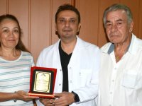 Beyin Cerrahı Uzm. Dr. Tolga Oğuz, Akhisar'da yılın doktoru seçildi