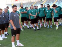 Akhisar Belediye 1885 Spor Kulübü Sahaya indi