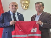 Kızılay Akhisar Şubesi Kaymakam Mustafa Can'ı ziyaret etti