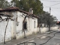 Sünnetçiler Mahallesindeki yangın korkuttu