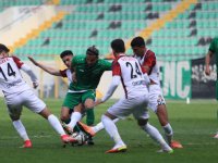 Akhisarspor Es-Es’i 3 golle geçti!