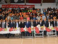 Okullara spor malzemeleri törenle dağıtıldı