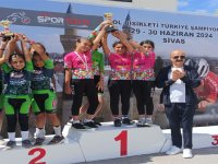 Akhisarlı Bisikletçiler Türkiye ikincisi oldu