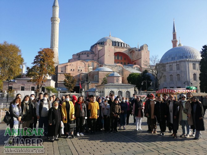 akhisar-belediyesi-ozel-ogrenciler-(1).jpg