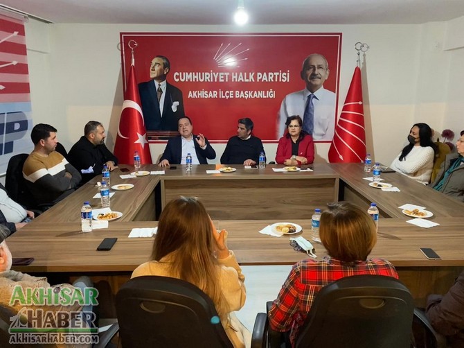 belediye-baskani-besim-dutlulu,-chp-ilce-teskilati-ile-bir-araya-geldi-(2).jpg