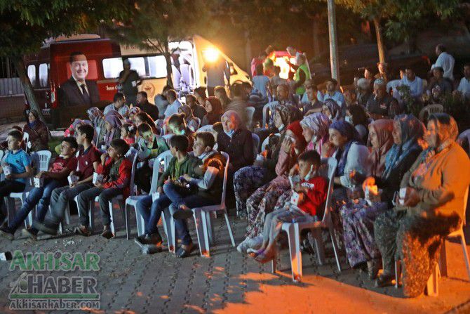 dagdere’de-ilk-kez-acik-hava-sinema-etkinligi-duzenlendi-(5).jpg