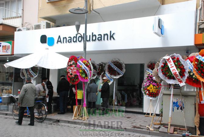 Anadolubank Akhisar Şubesi Yeni Adresinde