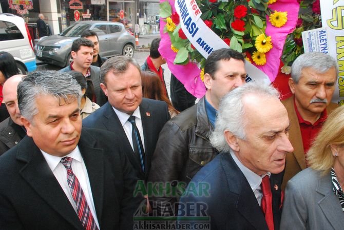 Anadolubank Akhisar Şubesi Yeni Adresinde