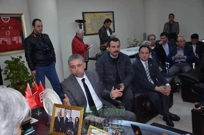 CHP Başkan Adayı Bakırlıoğlu’ndan, Akhisar Belediyesi’ne Ziyaret