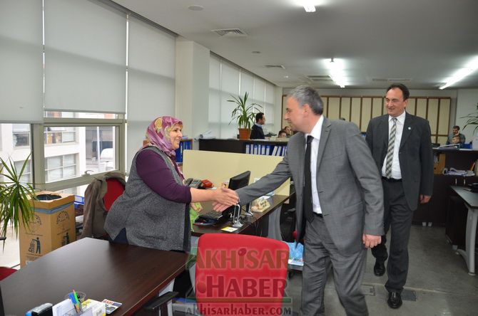 CHP Başkan Adayı Bakırlıoğlu’ndan, Akhisar Belediyesi’ne Ziyaret