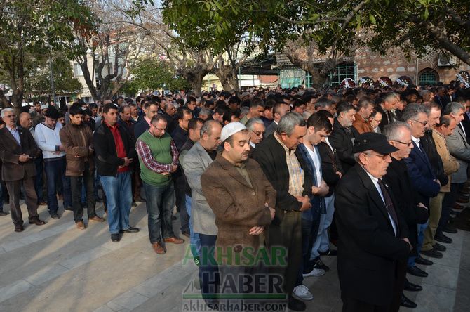 Akhisarlı İş Adamı Bülent Birer Hastalığına Yenil Düştü