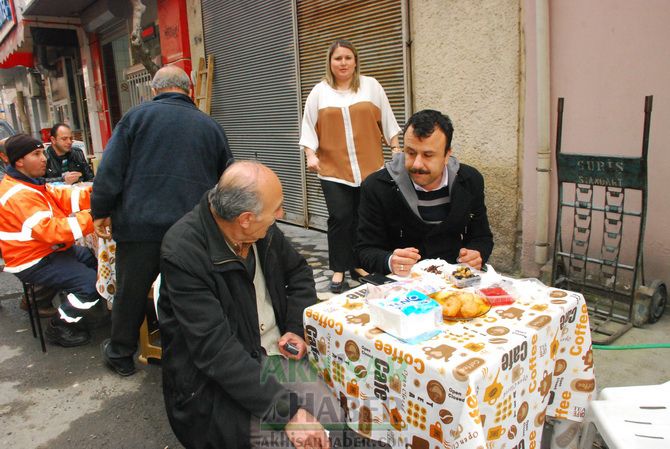 Grafikir Matbaa Bir Yaşında