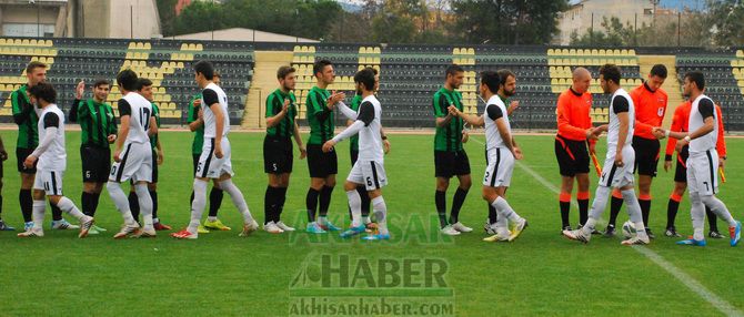 Akhisarlı Gençler, Nazilli'yi 2-1 Mağlup Etti