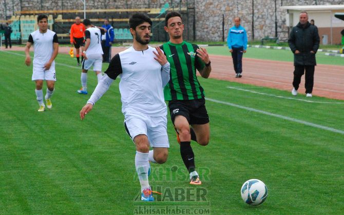 Akhisarlı Gençler, Nazilli'yi 2-1 Mağlup Etti