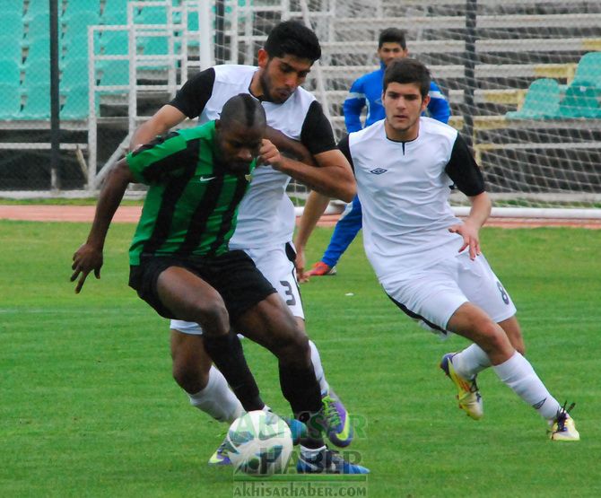 Akhisarlı Gençler, Nazilli'yi 2-1 Mağlup Etti