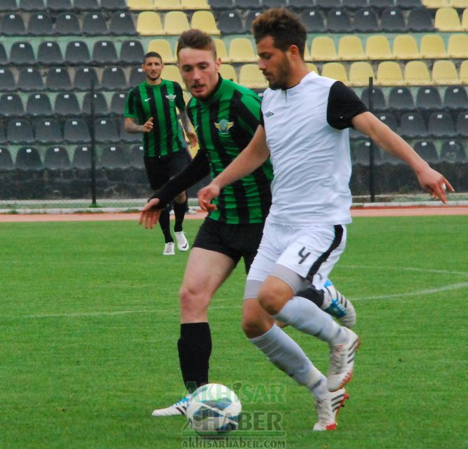 Akhisarlı Gençler, Nazilli'yi 2-1 Mağlup Etti