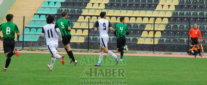 Akhisarlı Gençler, Nazilli'yi 2-1 Mağlup Etti