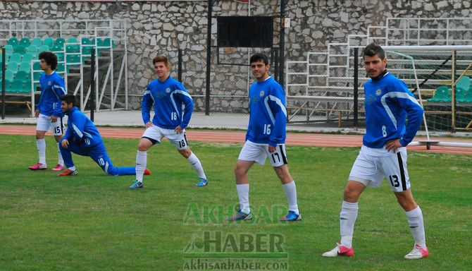 Akhisarlı Gençler, Nazilli'yi 2-1 Mağlup Etti