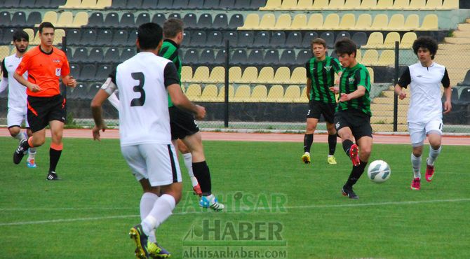 Akhisarlı Gençler, Nazilli'yi 2-1 Mağlup Etti