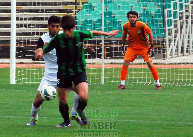 Akhisarlı Gençler, Nazilli'yi 2-1 Mağlup Etti