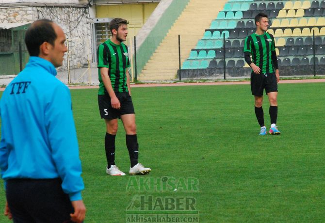 Akhisarlı Gençler, Nazilli'yi 2-1 Mağlup Etti