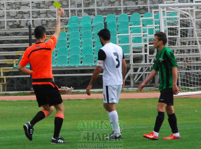 Akhisarlı Gençler, Nazilli'yi 2-1 Mağlup Etti