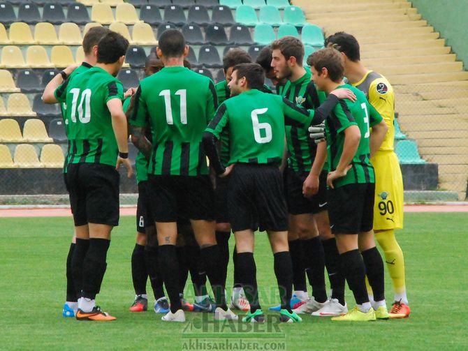 Akhisarlı Gençler, Nazilli'yi 2-1 Mağlup Etti