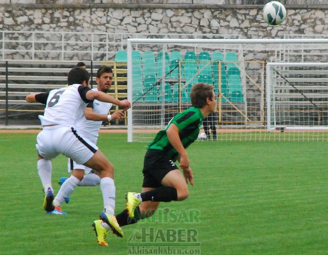 Akhisarlı Gençler, Nazilli'yi 2-1 Mağlup Etti